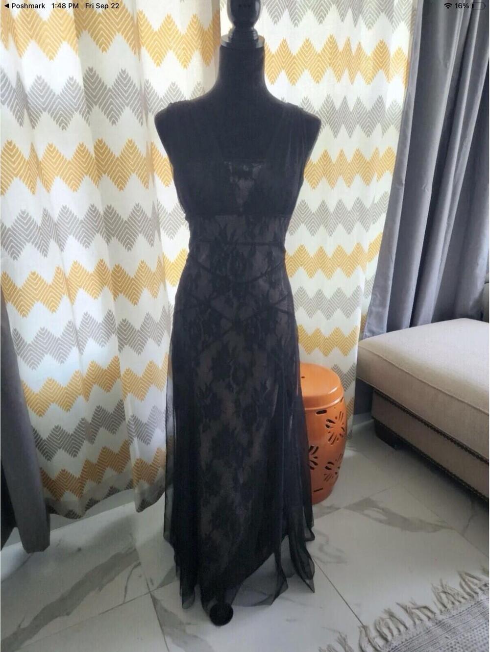 BCBG Max Azria Black Sheer Lace Gown Dress Size 12 Evening Cocktail